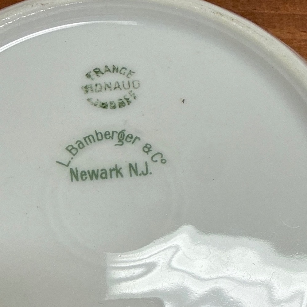 REPLACEMENTS *Rare* Vintage Limoges France L Bamberger & Fruit Bowls 5 Inch - Picture 3 of 3